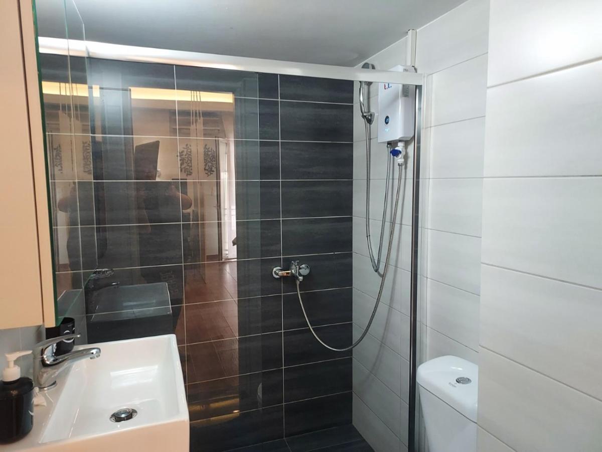 Acropolis Metro Station Flat 2 Apartment Athens Luaran gambar